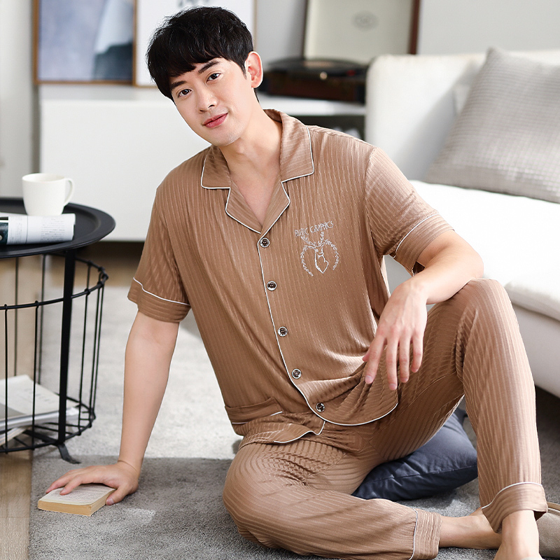 Bộ đồ ngủ Mens Summer Mordale bông lụa tay áo ngắn mỏng mùa hè mens kích thước lớn loose-fitting phù hợp với gia đình.