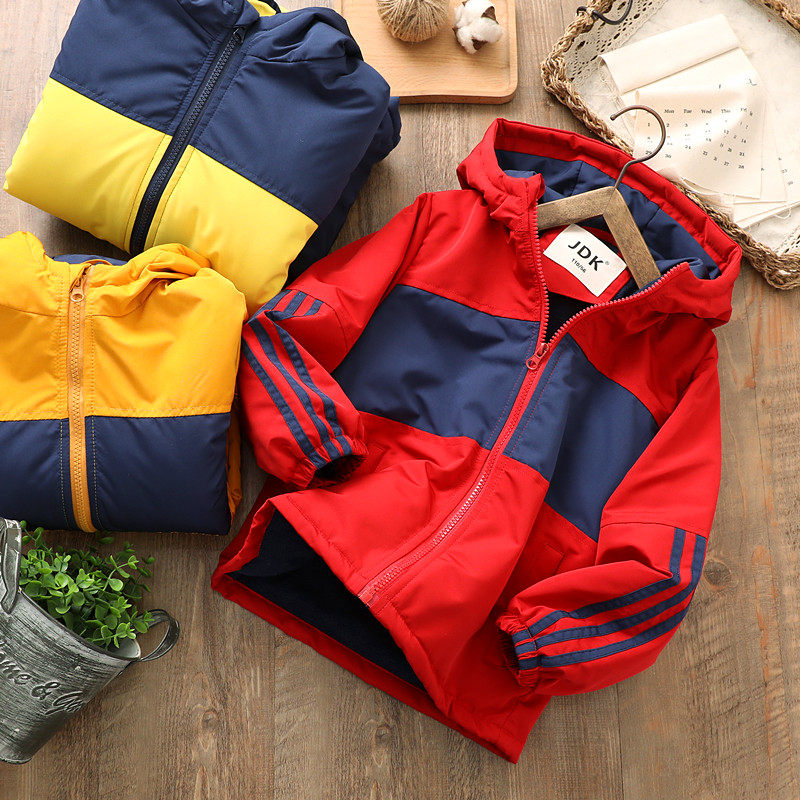 Children's quilted jacket 2020 winter clothes boys thickened hooded jacket padded clothes middle and big children's cotton-padded jacket plus fleece padded jacket