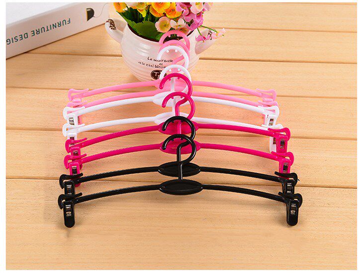 Underwear clips underwear store bra special racks children's underwear clips plastic belt clips special racks for underwear