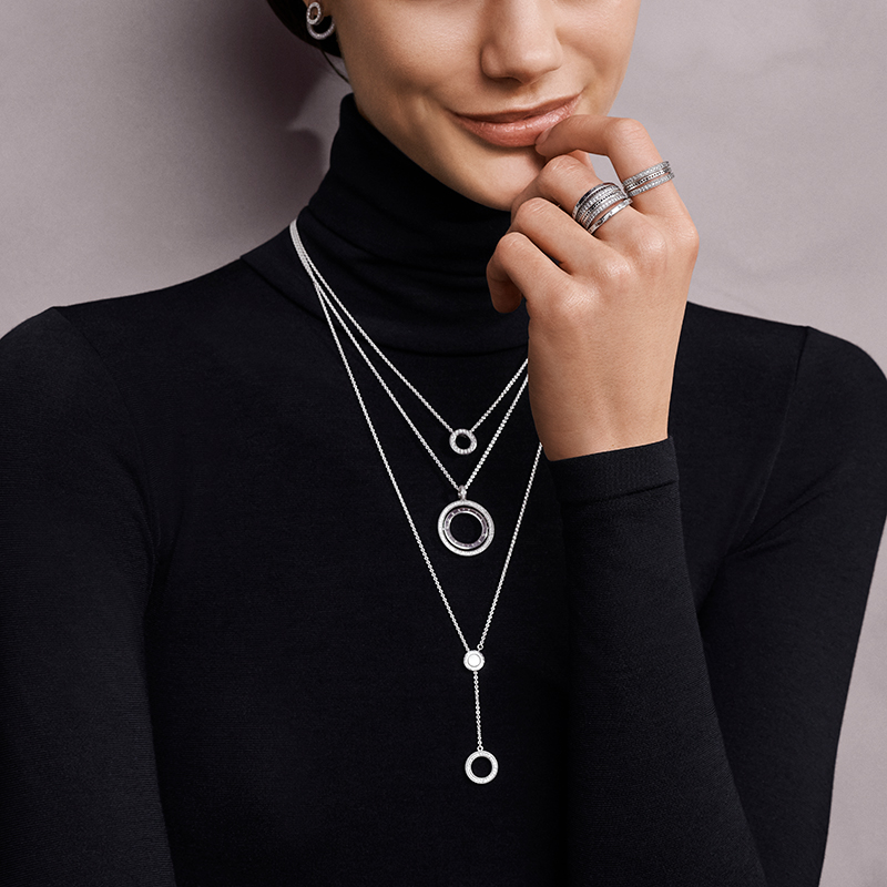 pandora логомания