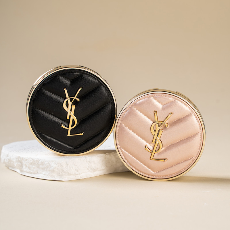 Ysl Saint Laurent Cushion Bb Cream Black Leather Powder Cushion Moisturizing Concealer Yang Shulin Foundation Long-Lasting and Non-Cakey Ysl Saint Laurent Cushion Bb Cream Black Leather Powder Cushion Moisturizing Concealer Yang Shulin Foundation Long-Lasting and Non-Cakey