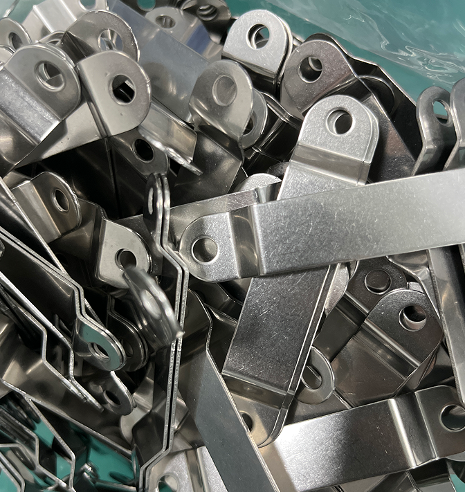 Mold press gasket hot runner press block Hardware mold press gasket Classification plate pressure line module