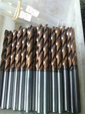 Imported second-hand 0SG tungsten steel alloy internal cooling drill bit D6 9