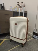 С молнией, белый, качественный