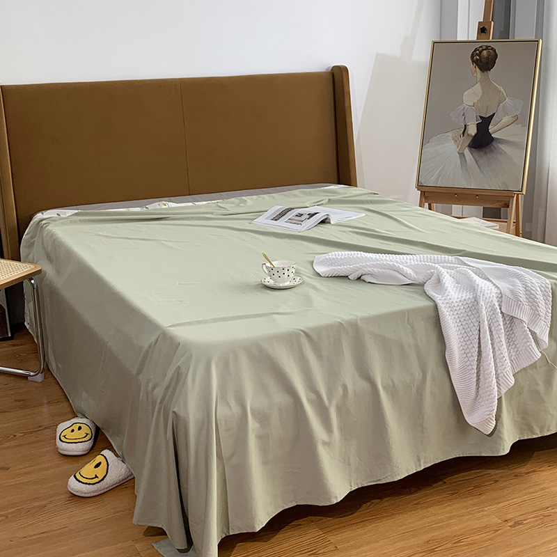 Spring and summer minimalist solid-color combed cotton single-piece bed sheet cool feeling ins wind pillowcase three-piece double 1 8m mattress all-inclusive