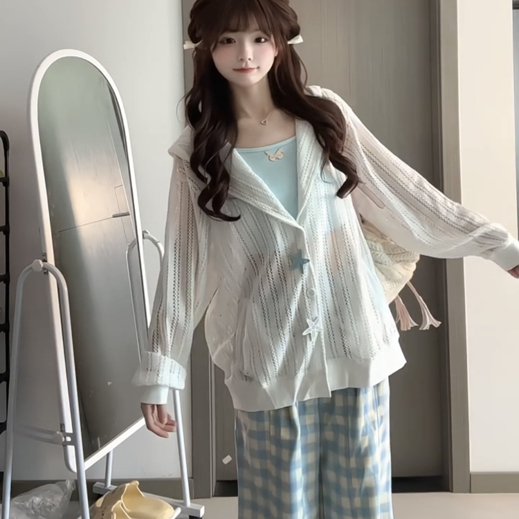 Ou Ruofeng Hollow-Out Hooded Knitted Sun Protection Cardigan for Women, Summer Relaxed Fit, Slimming, Versatile Long-Sleeve Jacket