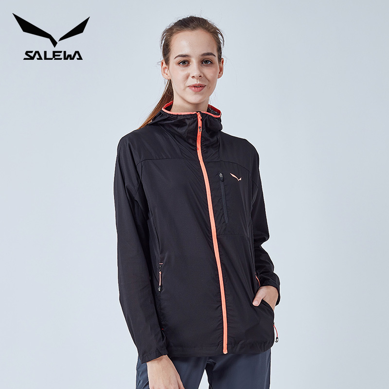 Salewa 沙乐华 情侣款 连帽皮肤风衣 天猫优惠券折后￥299包邮（￥399-100）男、女多色可选