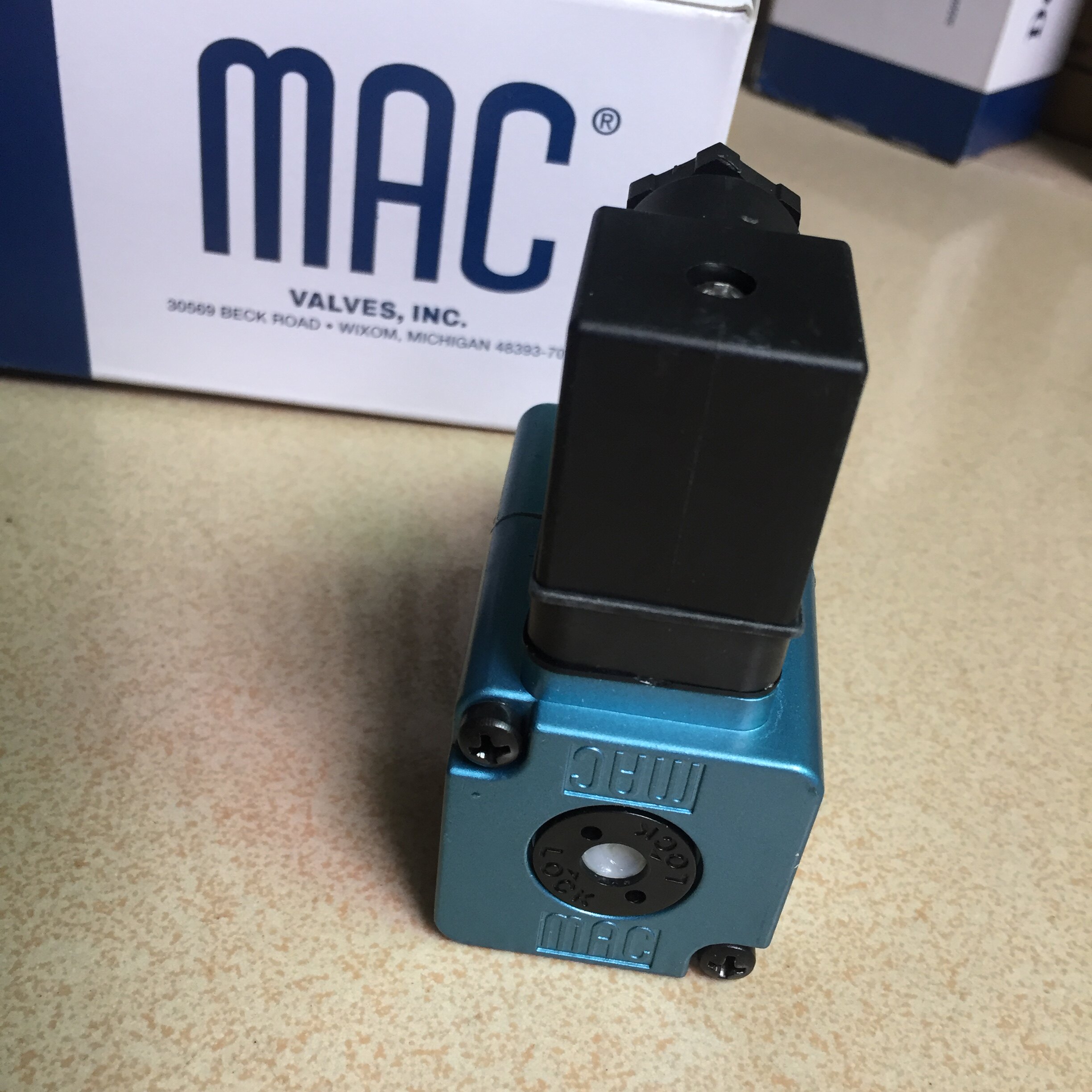 Соленоидный клапан mac电磁阀250b-111ja先导阀门250b-611jj全新美国原装250b-121ja