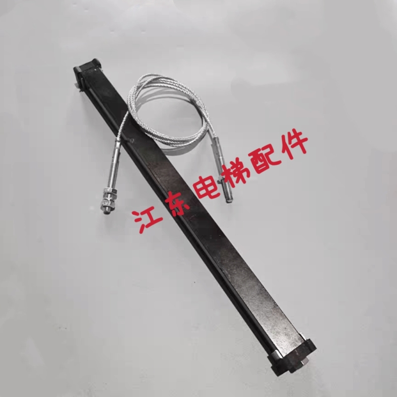 Suitable for Xinma 5-Ton Cargo Lift Heavy-Duty Steel Wire Rope, Heavy-Duty Pulley 25*30*420mm, Forced Opening Device Assembly Suitable for Xinma 5-Ton Cargo Lift Heavy-Duty Steel Wire Rope, Heavy-Duty Pulley 25*30*420mm, Forced Opening Device Assembly