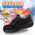Old mine manager's winter velvet lightweight labor protection shoes with steel toe caps, anti-smashing and thickening, men's and women's old insurance work shoes for electrical workers 