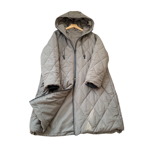 Куртка с капюшоном, пуховик, Испания, средней длины