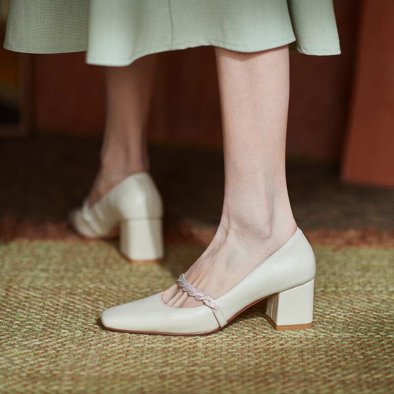 Face-style Coarse Heel Retro White High Heel Shoes Woman Spring Autumn Genuine Leather Square Head Mary Precious Shoes Wedding Shoes Matching Dresses