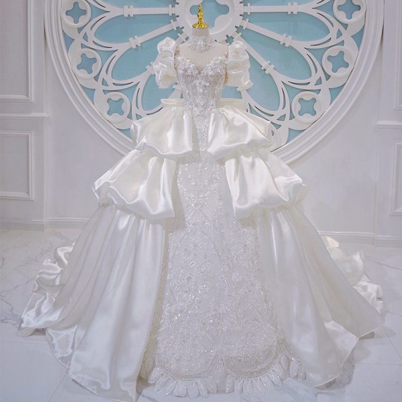 Satin main wedding dress 2023 new 2024 bride senior big drag -tail French heavy worker outbound gauze retro small Satin main wedding dress 2023 new 2024 bride senior big drag -tail French heavy worker outbound gauze retro small