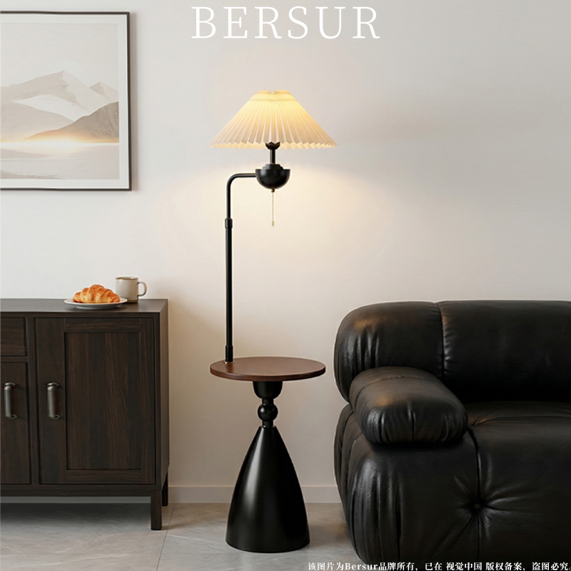 Floor Lamp for Living Room and Bedroom, Pleated Light Luxury Coffee Table with Integrated Shelf, Ambiance Light, High-End Standing Floor Lamp