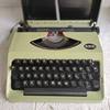 Hero Typewriter, All-Metal Body, Normal Use, Orange, Limited Edition, Artistic Retro Collection, Vintage Item