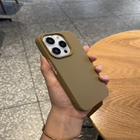 Коричневый