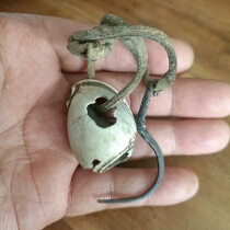 Collection of antiques miscellaneous old objects old smoking sets Qing Dynasty iron cigarette hooks shells and cigarette kettles a set of pictures to preserve their age