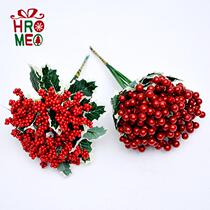 Hromeo Christmas Harry Leaves Green leaves Red Fruit cuttings Christmas Decorations Accessories