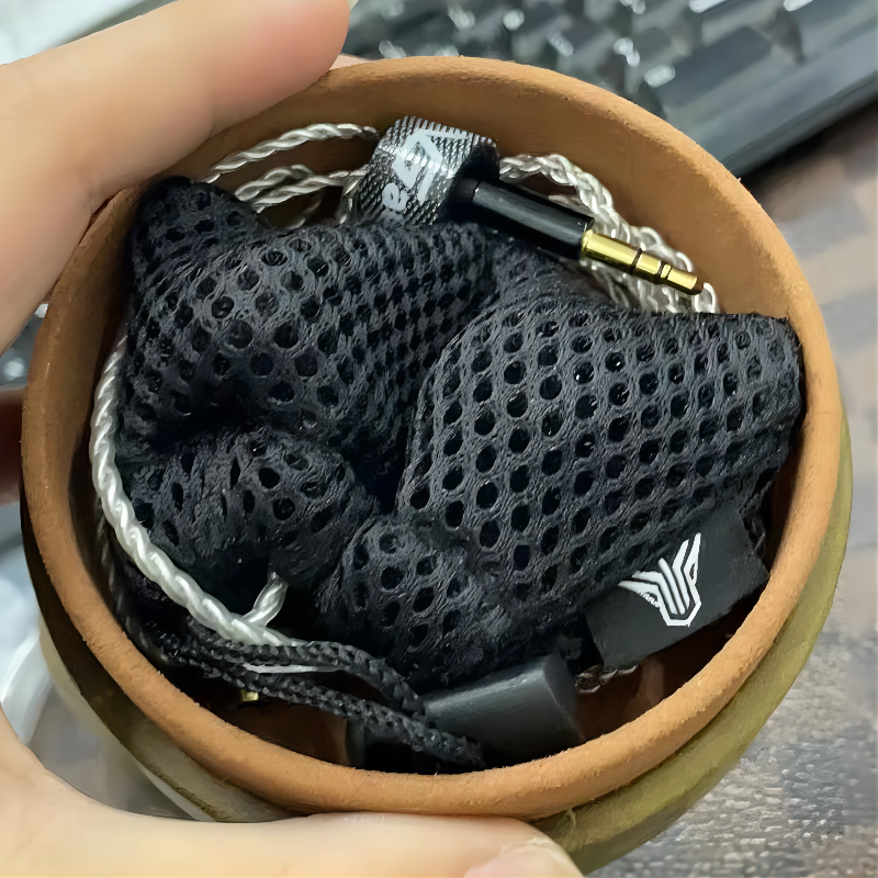 High-end in-ear earplug bag storage bag protective cover portable waterproof sponge sleeve drawstring pocket earphone case storage bag