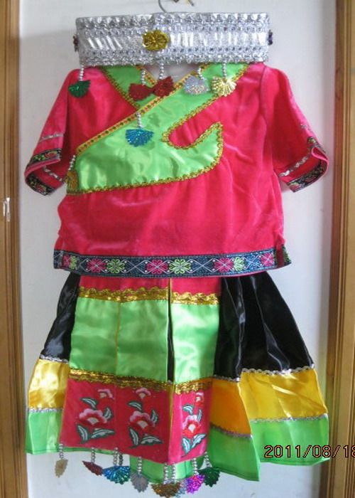 Ethnic minority children Miao ethnic Zhuang Apparel National Dance Performance Costume Girls Stage Performance Clothing