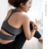 Quần thể dục thể thao đứng đầu quần thể thao nữ quần khô nhanh chóng Slings tay ngắn Yoga Vest nữ chạy bộ đồ lót Đồ lót thể thao