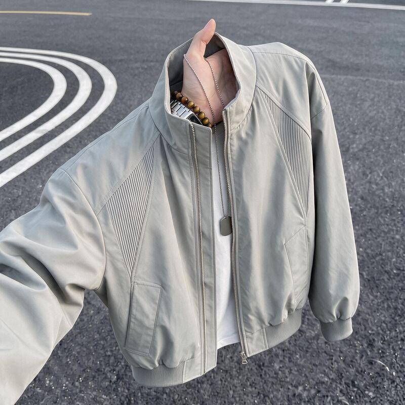 American-Style Straight-Shoulder Patchwork Bomber Jacket for Men, Autumn Stand-Collar Baseball Jacket, Short Outdoor Softshell Windbreaker American-Style Straight-Shoulder Patchwork Bomber Jacket for Men, Autumn Stand-Collar Baseball Jacket, Short Outdoor Softshell Windbreaker