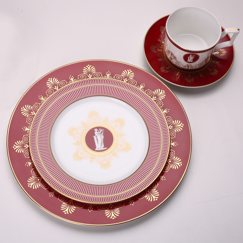 British high - grade ipads China dinner plate red example room steak plate household creative western chamber cutlery set