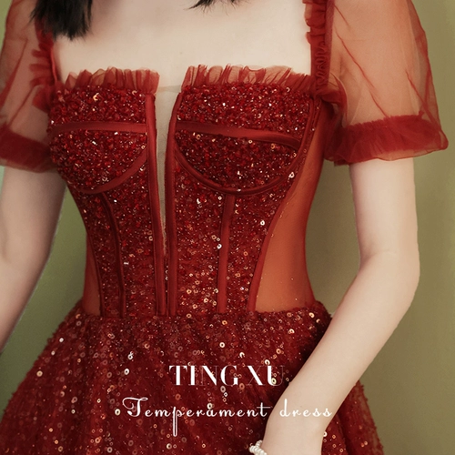 Летнее вечернее платье, коллекция 2023, изысканный стиль