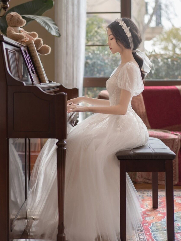 2021 spring and summer new toast dress light wedding dress bride French simple retro thin dress engagement evening dress female