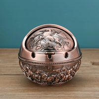 Красные медные лошади к успеху (большой)