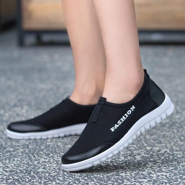 沃丁 夏季 男式一脚套懒人鞋 天猫优惠券折后￥19.9包邮（￥59.9-40）4色可选