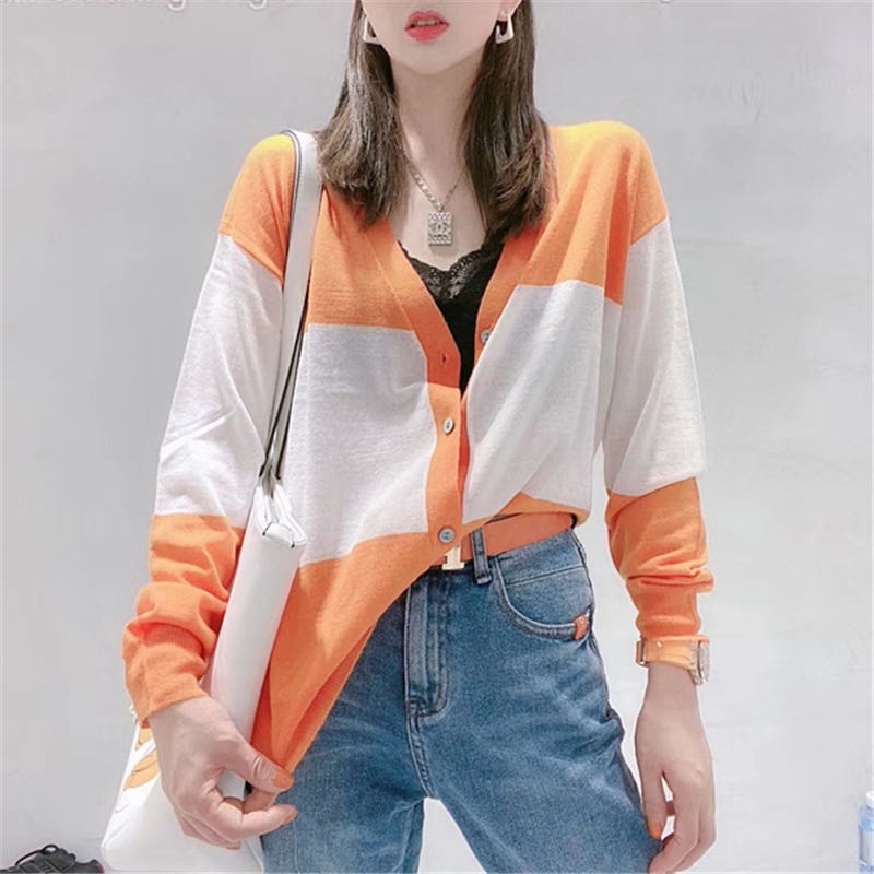 Euro Trạm 2020 Summer V-cổ phụ nữ cardigan mỏng của loose-fitting mỏng băng knitshirt nắng hôn chuyến đi chơi dài tay