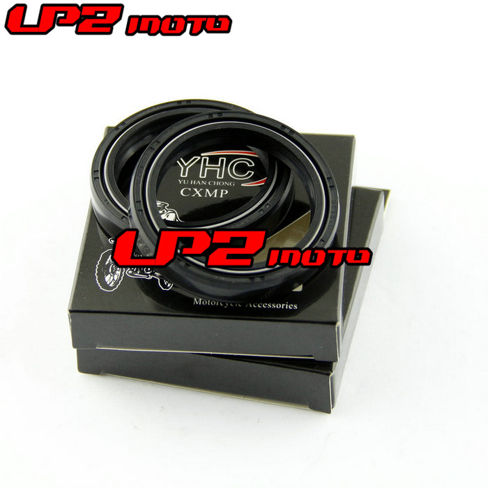 Applicable Victory Victory judge 1800 Judge1800 13-14 front shock oil seal dust cap