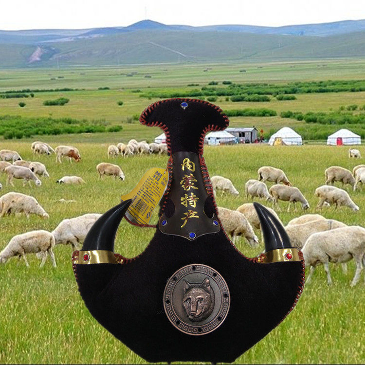 Inner Mongolia specific leather bag wine pot leather pot milk wine pot 500ml real horn Mongolian horse milk wine pot