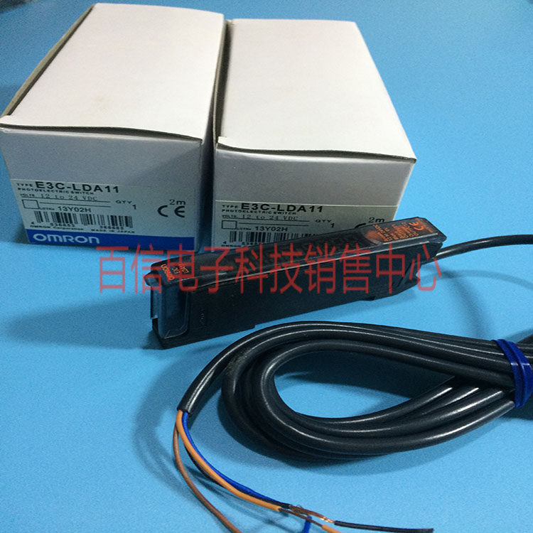 New fiber amplifier E3C-LDA11 E3C-LDA0 LDA6 laser displacement sensors are sold