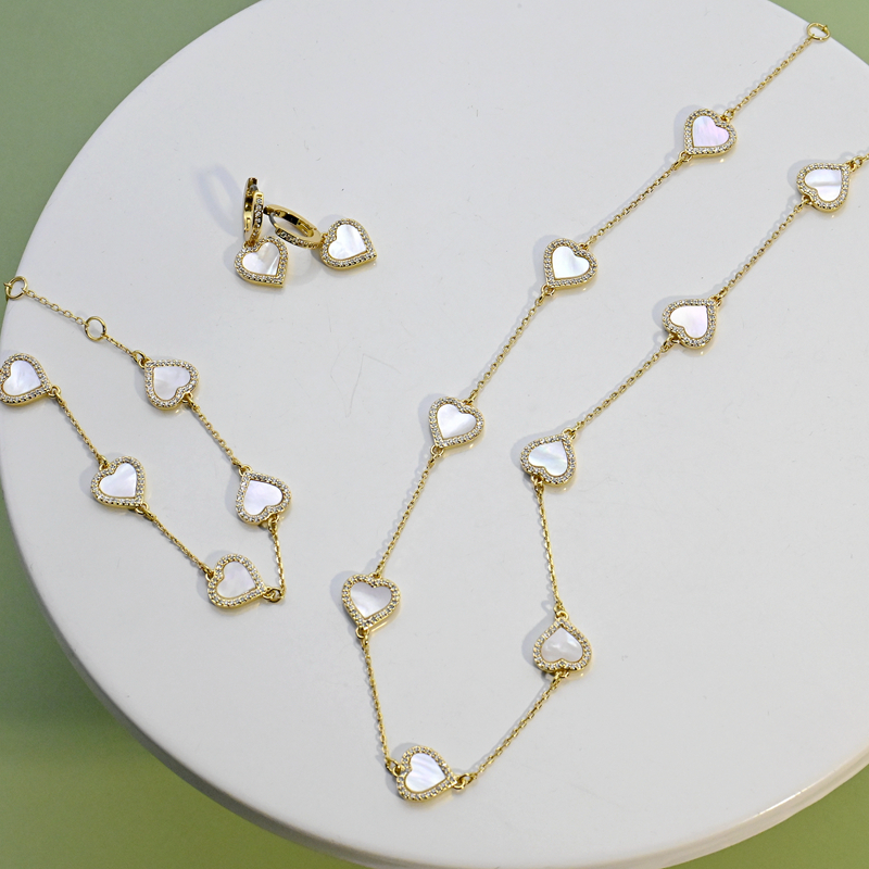 Xinxin Europe and the United States jewelry new ks love shell diamond earrings multi pendant bracelet necklace clavicle chain sweet temperament
