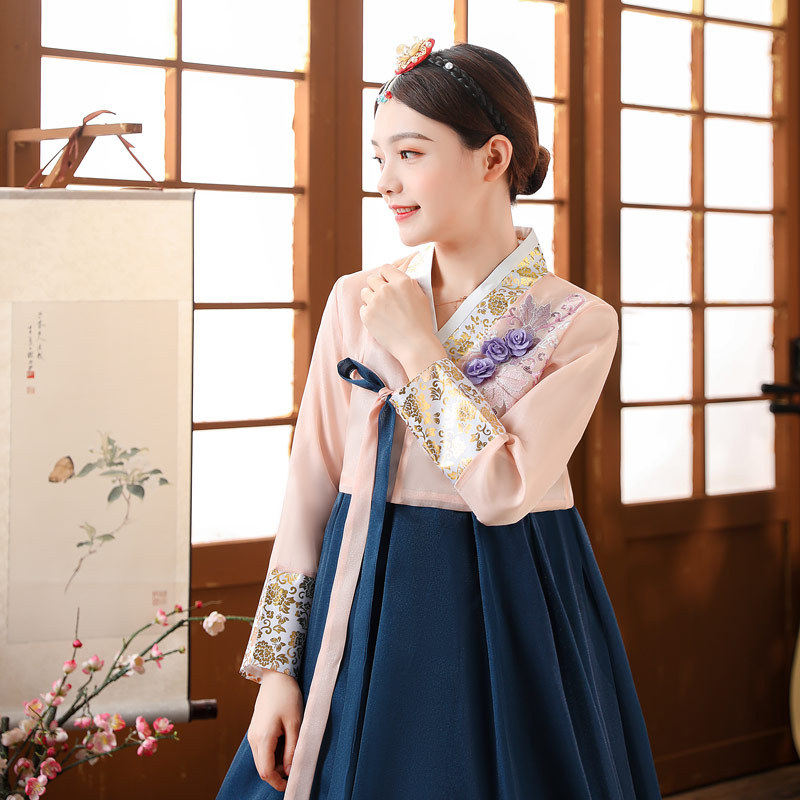 Korean Traditional Dress for Women in Autumn, Elegant Court-Style Hanbok Skirt, Bridesmaid Dress, Ethnic Minority Dance Performance Costume