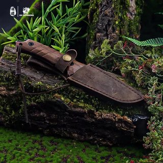 Survival knife set high hardness self-defense sheath camping supplies leather cover protective cover outdoor knife high hardness portable