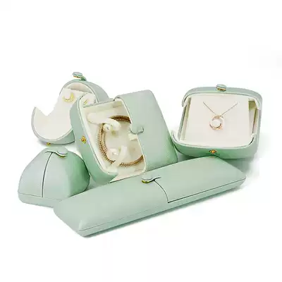 Jewelry box necklace box creative ring box high-end bracelet box hand box heart shaped pearl box