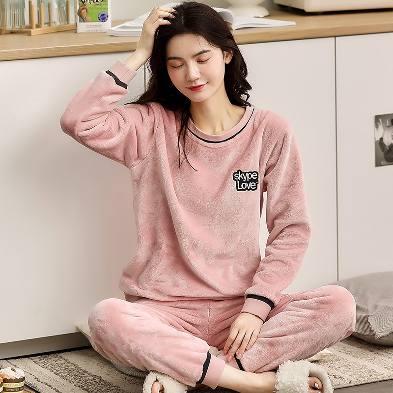 Large size 200 pounds of women's coral velvet pajamas Autumn and winter women's velvet thickened winter flannel home clothes set sy