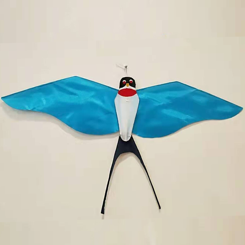 Little swallow kite bamboo skeleton handmade children's traditional kite flying in the wind