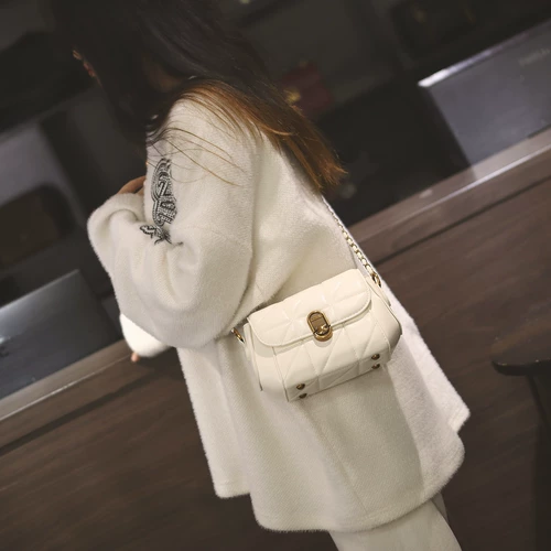 Гонконгская белая сумка Mysea White Women 2024 Новая популярная частотная взрывчатая женское лето