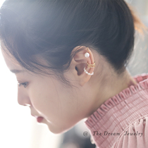 Pearl Drama Act misses the repentant law style menopausal laminated wearing natural pearl white zircons clampy ear clip