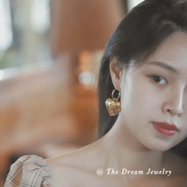 < Retro Sweetheart > Golden Peach Heart Earrings 2022 New Tide Display Slim Superior Sensory style net red vintage