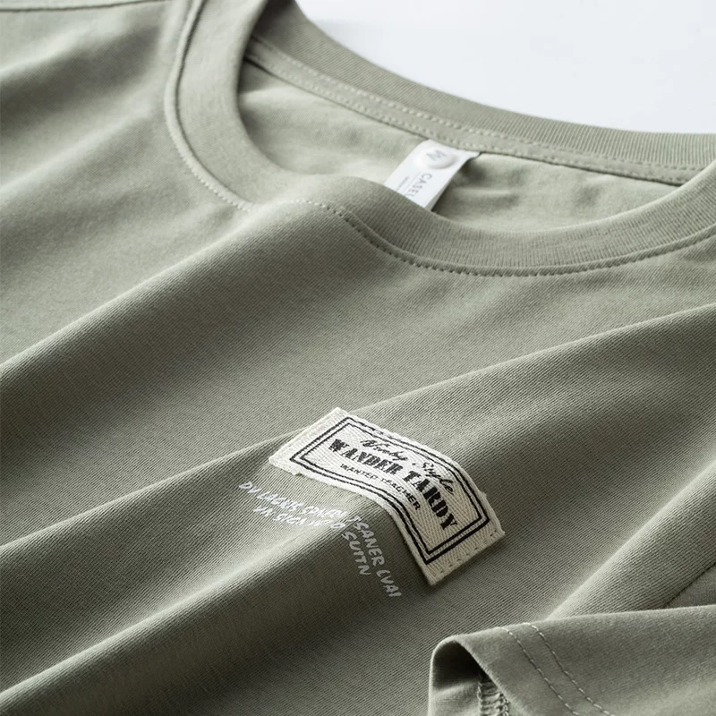 Classic white spring base body-friendly T-shirt