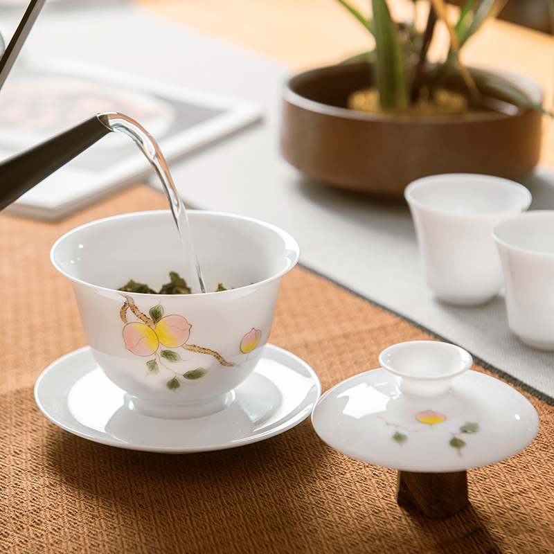 Jingdezhen ceramic kung fu tea set hand - made tureen thin foetus bowl sample tea cup sweet white porcelain tea bowl of tea by hand