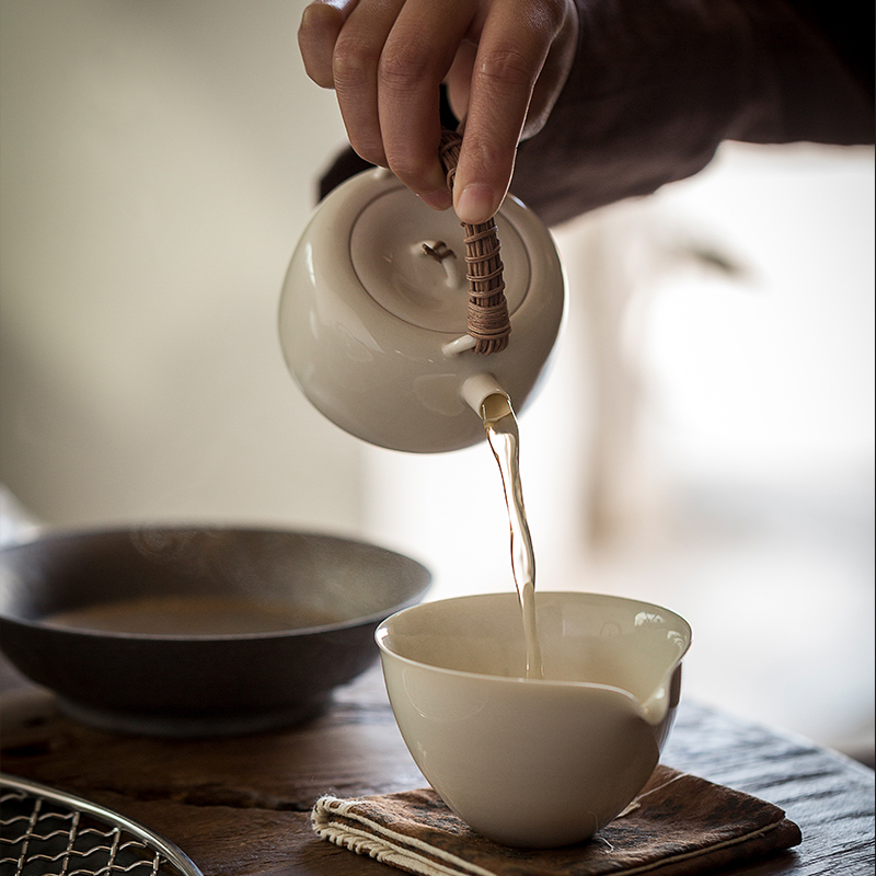 JingLan Japanese checking ceramic teapot kettle to heat the cane girder pot of kung fu tea set home outfit