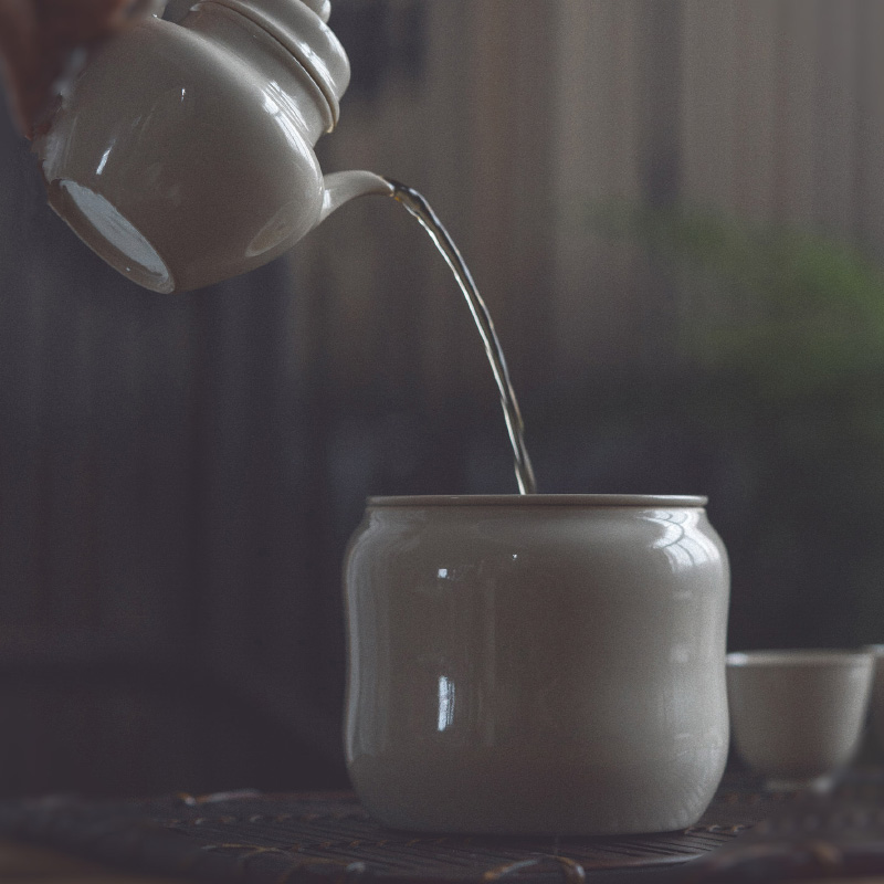 JingLan plant ash glaze on Japanese small tea wash in hot water with dou ceramic wash water jar zen tea service parts