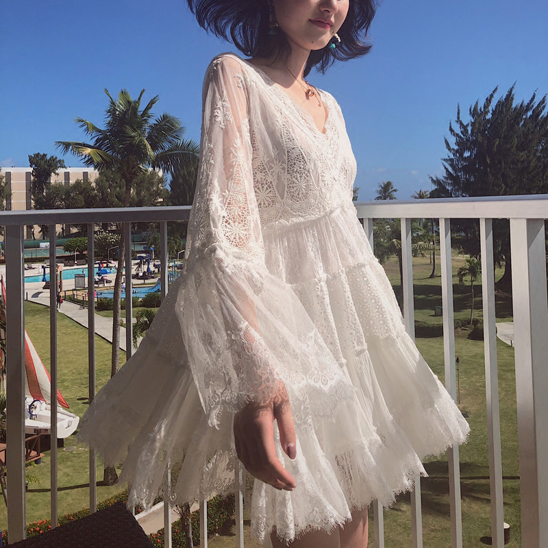Princess skirt Hainan Sanya Tourism Resort Dress Female Little White V Dew Back Lace Beach Dress