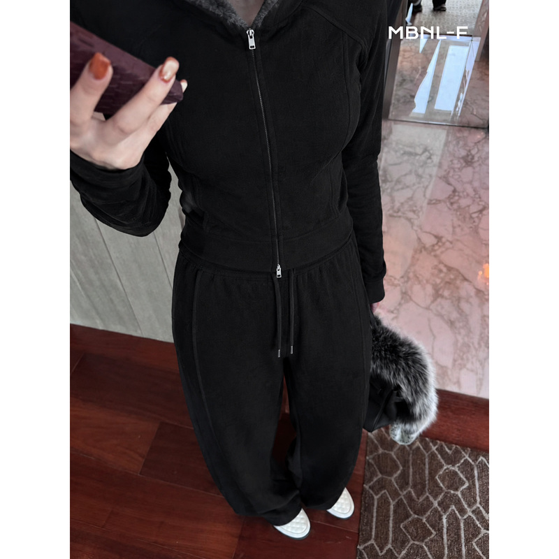 Mbnl-F Qin Lei Women's Clothing "Fur Collar Suit" Cotton Blend Leather Double-Wear Winter Suit Xy-6Zh4001